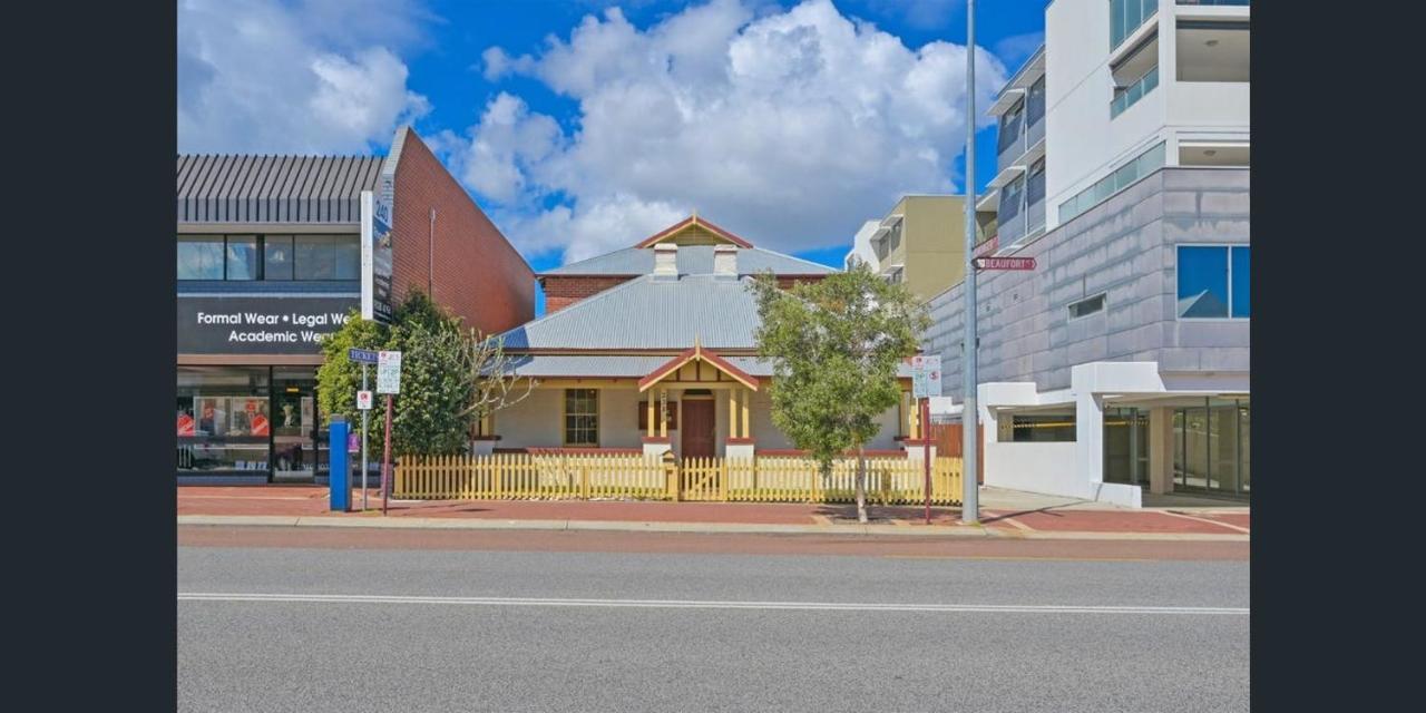بيت شباب Emu Backpackers Perth - Note - Valid Passport Required For Check In المظهر الخارجي الصورة