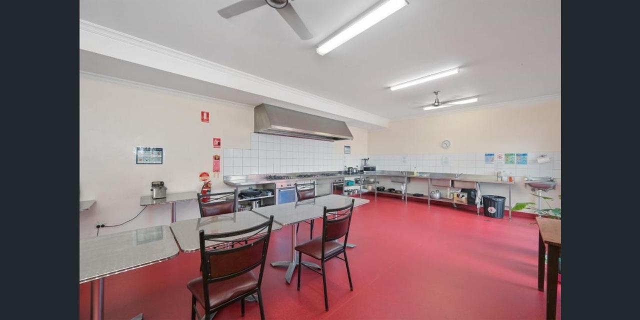 بيت شباب Emu Backpackers Perth - Note - Valid Passport Required For Check In المظهر الخارجي الصورة